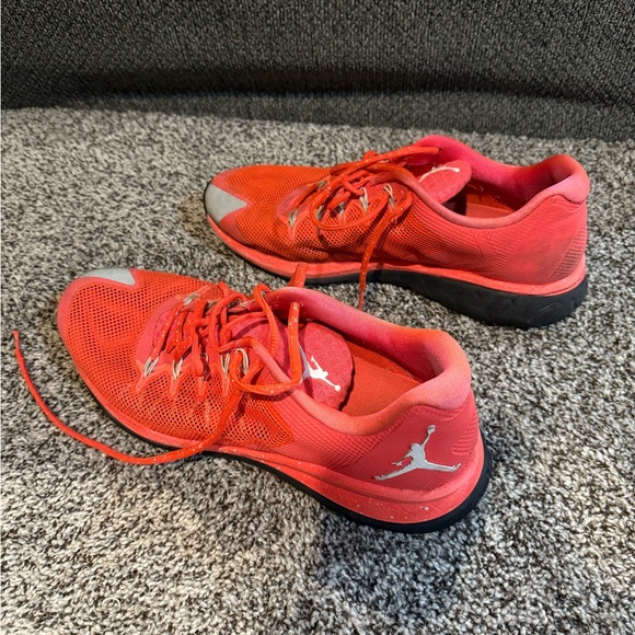 Nike Jordan flight runner 2, infared 23 Mens size 11.5 - Picture 2 of 6